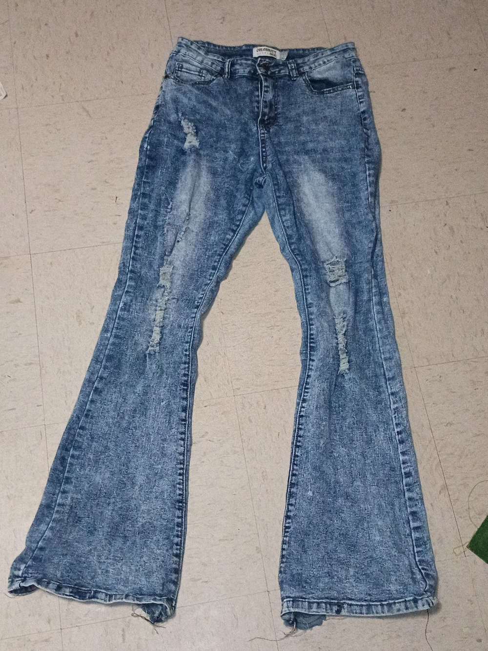 Women's Boot-Cut Jeans in Faded Blue